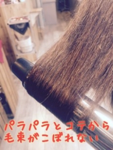 コテ(カールアイロン)で巻きやすい髪型は意図してカットしないと巻きやすくならない。コテで巻きやすい髪型にしたい方は是非ご覧ください!!|美容院の最新記事