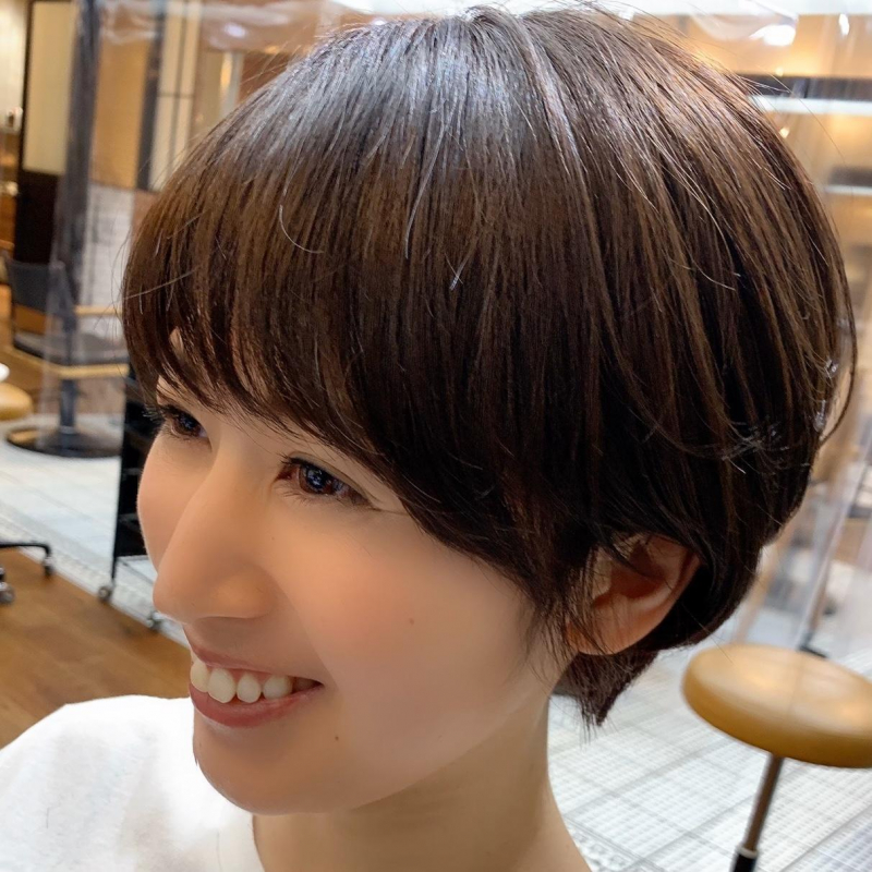 顔周りのカットを見直すべき「小顔カット」